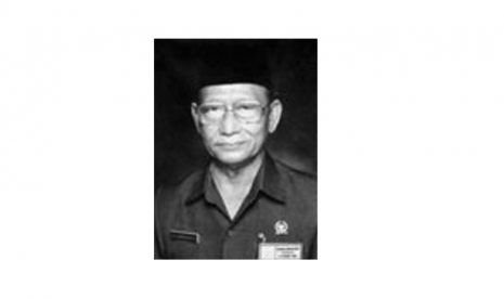 KH Ahmad Azhar Basyir