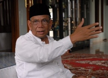 KH Hasyim Muzadi