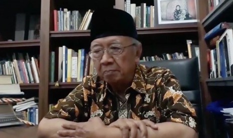 KH Salahuddin Wahid (Gus Sholah)