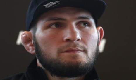  Khabib Nurmagomedov 