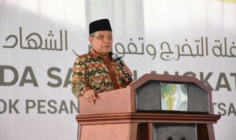 Ketum PBNU Minta Presiden Instruksikan ASN Muslim Berzakat. Foto: Kiai Said Aqil Siroj, selaku pengasuh Pondok Pesantren Luhur Al-Tsaqafah menyampaikan bahwa santri harus menguasai segalanya.