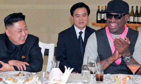 Kim Jong-un dan mantan pemain basket AS, Dennis Rodman