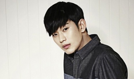 Kim soo hyun akan membintangi serial drama Psycho but It's Okay. Ilustrasi.