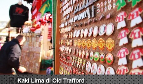 Kios Kaki Lima di Old Trafford, Manchester, Inggris