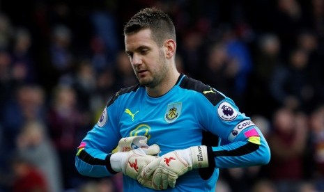 Kiper Burnley Tom Heaton