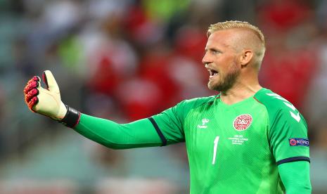 Kiper timnas Denmark Kasper Schmeichel.