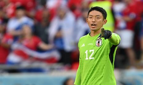 Kiper Jepang Shuichi Gonda 