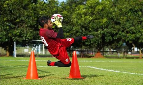 Kiper Persija Jakarta Adixi Lenzivio 