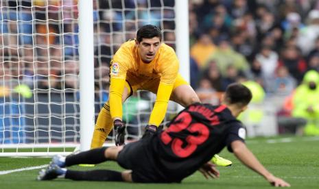 Kiper Real Madrid Thibaut Courtois.