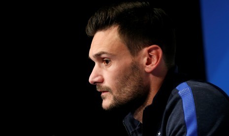 Kiper sekaligus kapten timnas Prancis, Hugo Lloris.