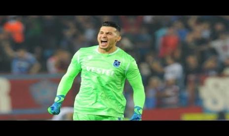 Kiper Trabzonspor Ugurcan Cakir