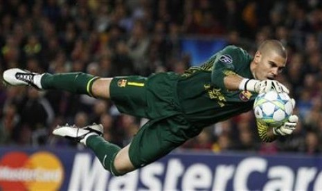 Kiper Victor Valdes.