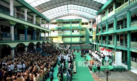 Kirab Hari Santri Nasional. Penyambutan rombongan Hari Santri Nasional di Ponpes Asshiddiqiyah, Jakarta, Sabtu (21/10).