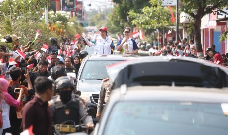 Kirab Obor Asian Games melintasi Blitar, Jumat (20/7).