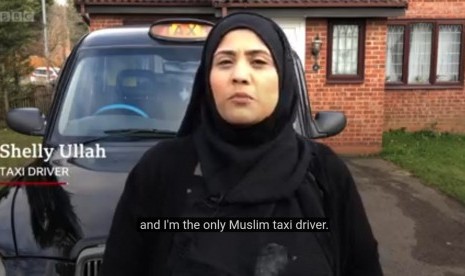 Kisah Sopir Taksi Muslimah Satu-satunya di Corby Inggris, Shelly Ullah.