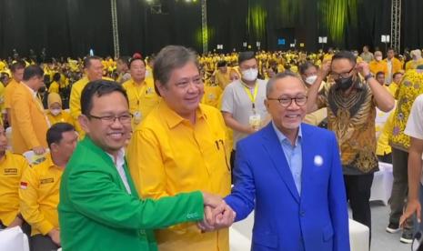 Koalisi Indonesia Bersatu (KIB) memaparkan visi dan misinya dalam rangkaian HUT ke-58 Partai Golkar, di JIExpo, Jakarta, Kamis (20/10).