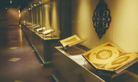 Koleksi Alquran di Bayt Alquran dan Museum Istiqlal (BQMI) di Taman Mini Indonesia Indah (TMII), Jakarta Timur.