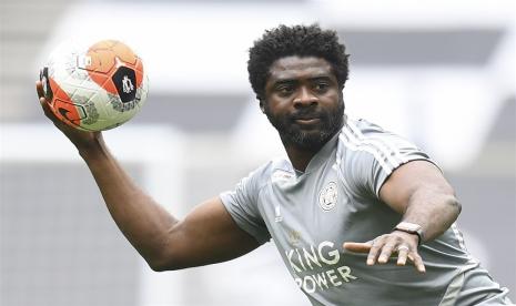 Kolo Toure, pelatih baru WIgan Athletic