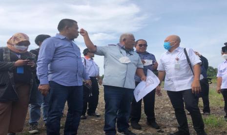 Komisi B DPRD DKI Jakarta bersama PT Jakpro melalukan pengecekan lokasi sirkuit Formula E di Ancol, Jakarta Utara, Rabu (29/12).