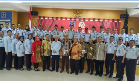 Komisi III  meninjau langsung Lapas Kelas 1 Bandar Lampung, Raja Basa, Senin (27/2).