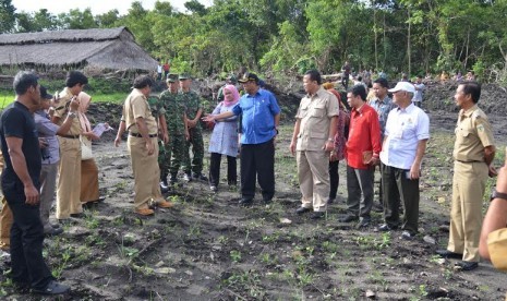 Komisi IV meninjau lokasi percetakan sawah di Sulawesi Selatan.