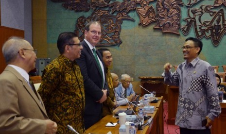 Komisi X DPR RI RDPU dengan Indonesia German Maritime Forum (IGMF), Institut Jur fertigungstechnikund Angewandte Materialforschung (IFAM), dan PT Alwayni International Capital (AIC).