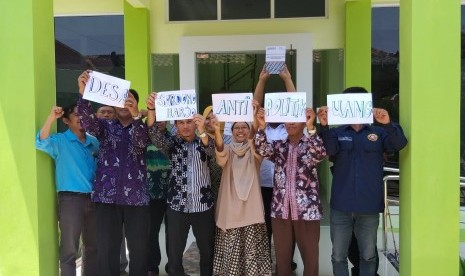 Komisioner Bawaslu Sleman mengampanyekan pemilu tanpa politik uang.