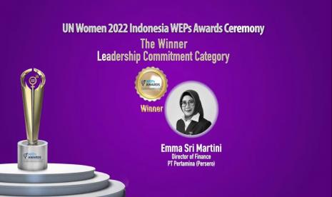 Komitmen pemimpin Pertamina meningkatkan peran perempuan di perusahaan dan masyarakat kembali mendapat pengakuan. Kali ini,  Direktur Keuangan Pertamina Emma Sri Martini menerima penghargaan Indonesia Women Empowerment Principles (WEPs) 2022, yang diselenggarakan oleh UN Women Indonesia, di Hotel Shangri-La, Jakarta, pada Jumat, 4 November 2022. 