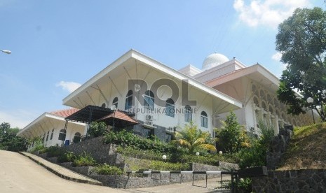 Komplek Masjid Az-Zikra, Sentul, Bogor, Jawa Barat. Reuni 212 di tahun 2021 batal terlaksana di lingkungan Az-Zikra Bogor.