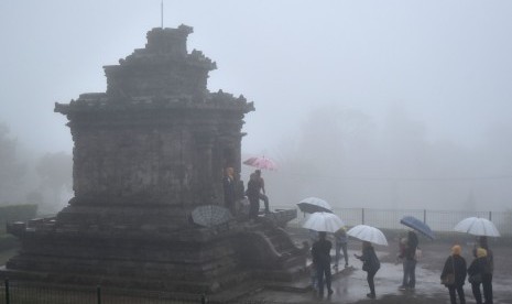 Kompleks objek wisata cagar budaya Candi Gedongsongo. 