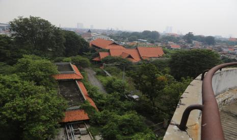 Kompleks Taman Hiburan Rakyat (THR) Surabaya.