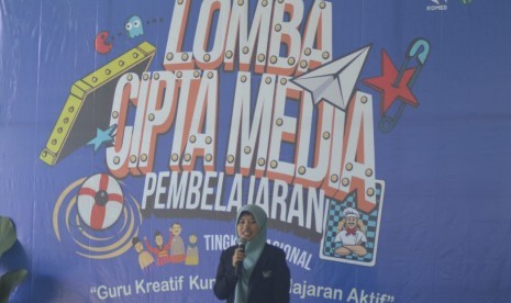 Komunitas Guru Media Pembelajaran (Komed) mengadakan Lomba Cipta Media Pembelajaran Nasional yang dilaksanakan pada Sabtu (16/11) di Lembaga Pengembangan Insani (LPI) Dompet Dhuafa Pendidikan dan empat wilayah lain dengan waktu pararel. 