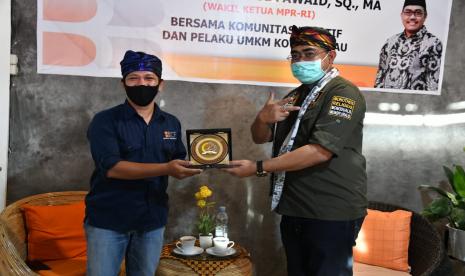 Pimpinan MPR kagumi Kemampuan Bertahan UMKM Baubau