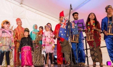 Komunitas RI kenalkan angklung di Townsville Australia