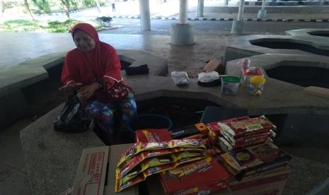 Kondisi pasar Skouw di perbatasan RI-Papua Nugini, distrik Muara Tami, Jayapura, Papua. Pandemi Covid-19 menyebabkan pagar batas negara ditutup sehingga ekonomi pasar lumpuh. 