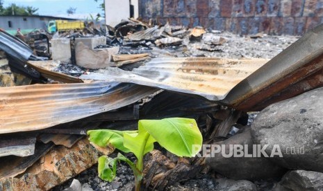 Kondisi rumah yang terbakar di kawasan Homhom, Kota Wamena, Kabupaten Jayawijaya, Papua, Kamis (10/10/2019). 