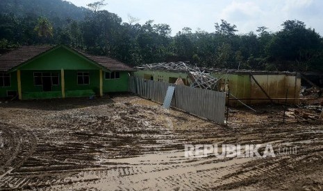 Kondisi terkini kompleks Pondok Pesantren La Tansa, Lebak, Banten, pasca banjir bandang, Rabu (15/1).