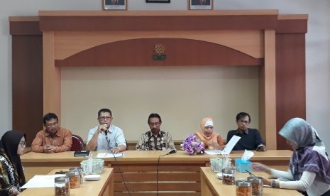 Konferensi pers Annual International Conference on Social Science and Humanities (Aicosh) di Fakultas Ilmu Sosial dan Humaniora UIN Sunan Kalijaga.