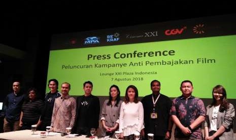 Konferensi Pers Antipembajakan menggandeng Wiro Sableng untuk kampanye antipembajakan, Rabu (8/8).