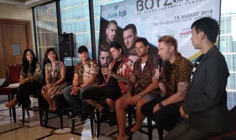 Konferensi pers Boyzone 25 Years Farewell Concert di The Trans Luxury Hotel Bandung, Kota Bandung, Sabtu (18/8). 