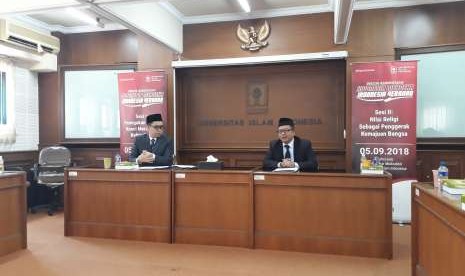 Konferensi pers dialog kebangsaan bertajuk Indonesia Merdeka Indonesia Beradab di Rektorat UII. Hadir Rektor Universitas Islam Indonesia, Fathul Wahid. 