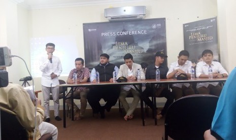 Konferensi pers film Lima Penjuru Masjid.