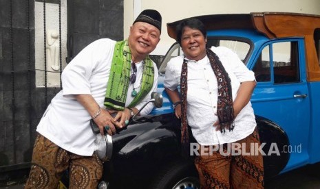 Konferensi pers pembuatan film Si Doel Anak Sekolahan The Movie di Kediaman Rano Karno, Jakarta, Ahad (29/10). 