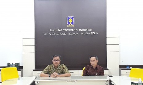 Konferensi pers rencana pembukaan Prodi Rekayasa Tekstil di Fakultas Teknik Industri Universitas Islam Indonesia (UII), Selasa (5/2). 