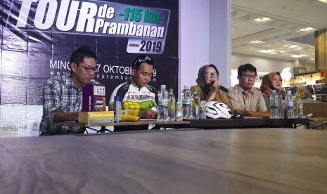 Konferensi pers Tour de Prambanan di Sleman City Hall, Senin (21/10). 