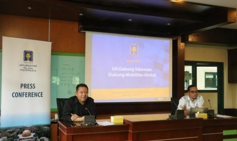 Konferensi pers UII bergabung dengan Eduroam.