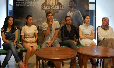 Konpers Film Haji Backpacker