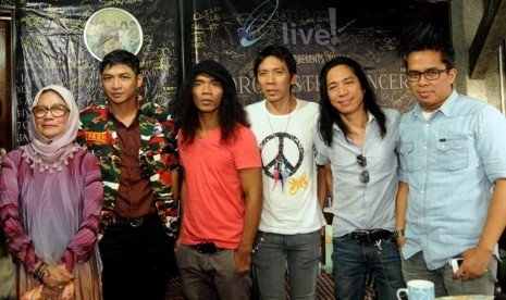 Konser Amal Slank bersama musisi lain yang digelar KOIN