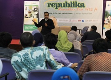 Kontes   Blog dan Cara Menulis yang Baik dalam acara Republika Ramadhan Fair 1432 H di Masjid   At-Tin TMII