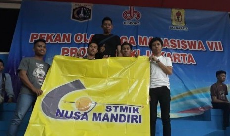 Kontingen STMIK Nusa Mandiri pada ajang POM DKI Jakarta 2018.